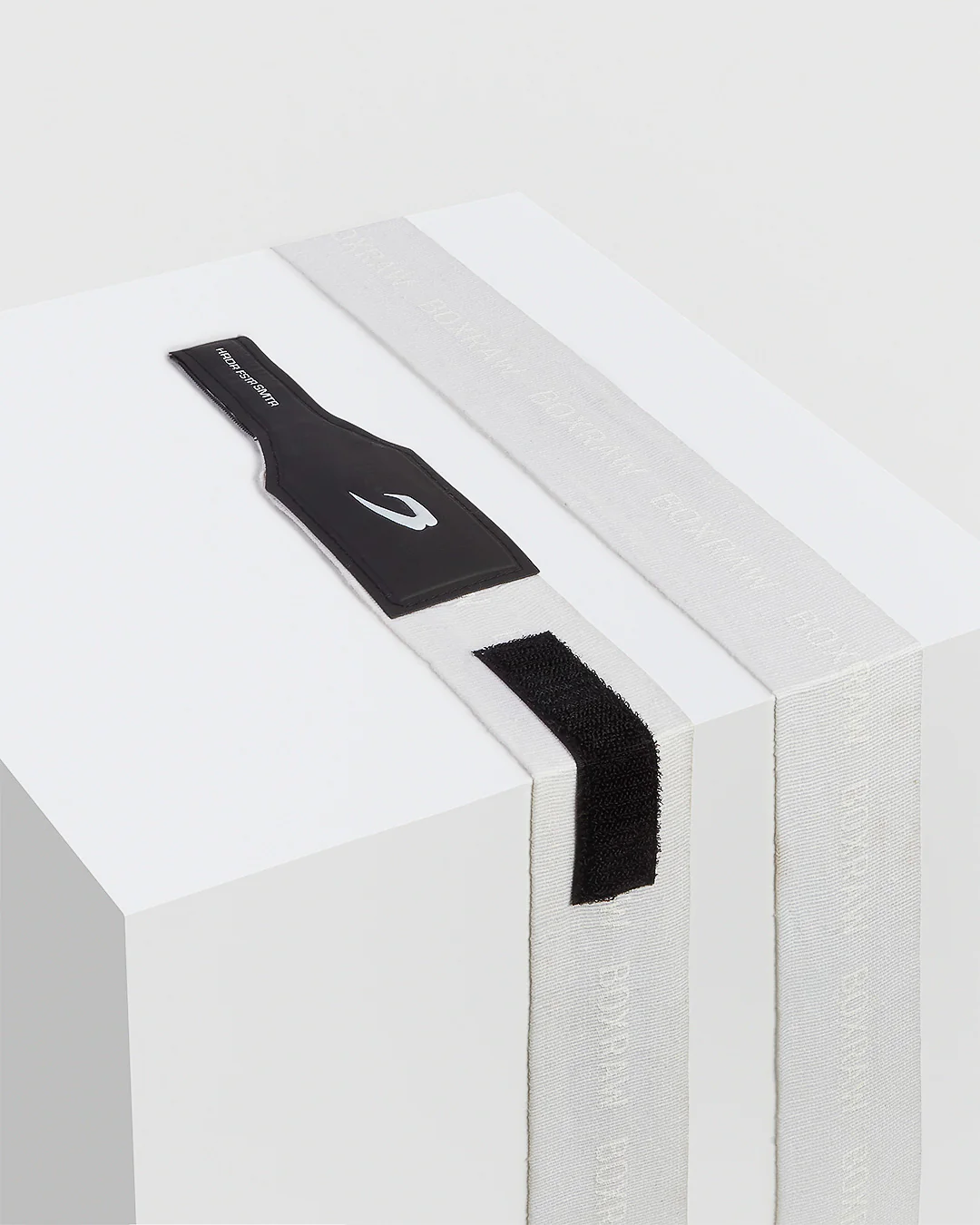 3m BOXRAW Hand Wraps - White - Image 4