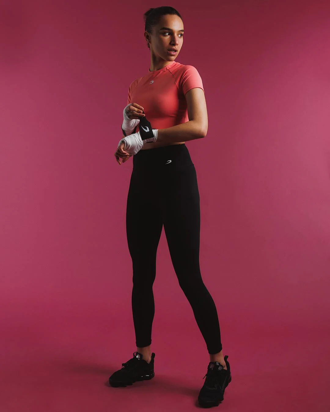 Training Short Sleeve Crop Top - Pink - Image 2