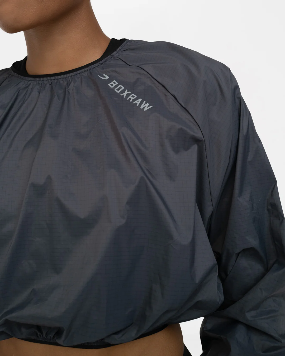 Genaro Cropped Windbreaker Crew - Charcoal - Image 7