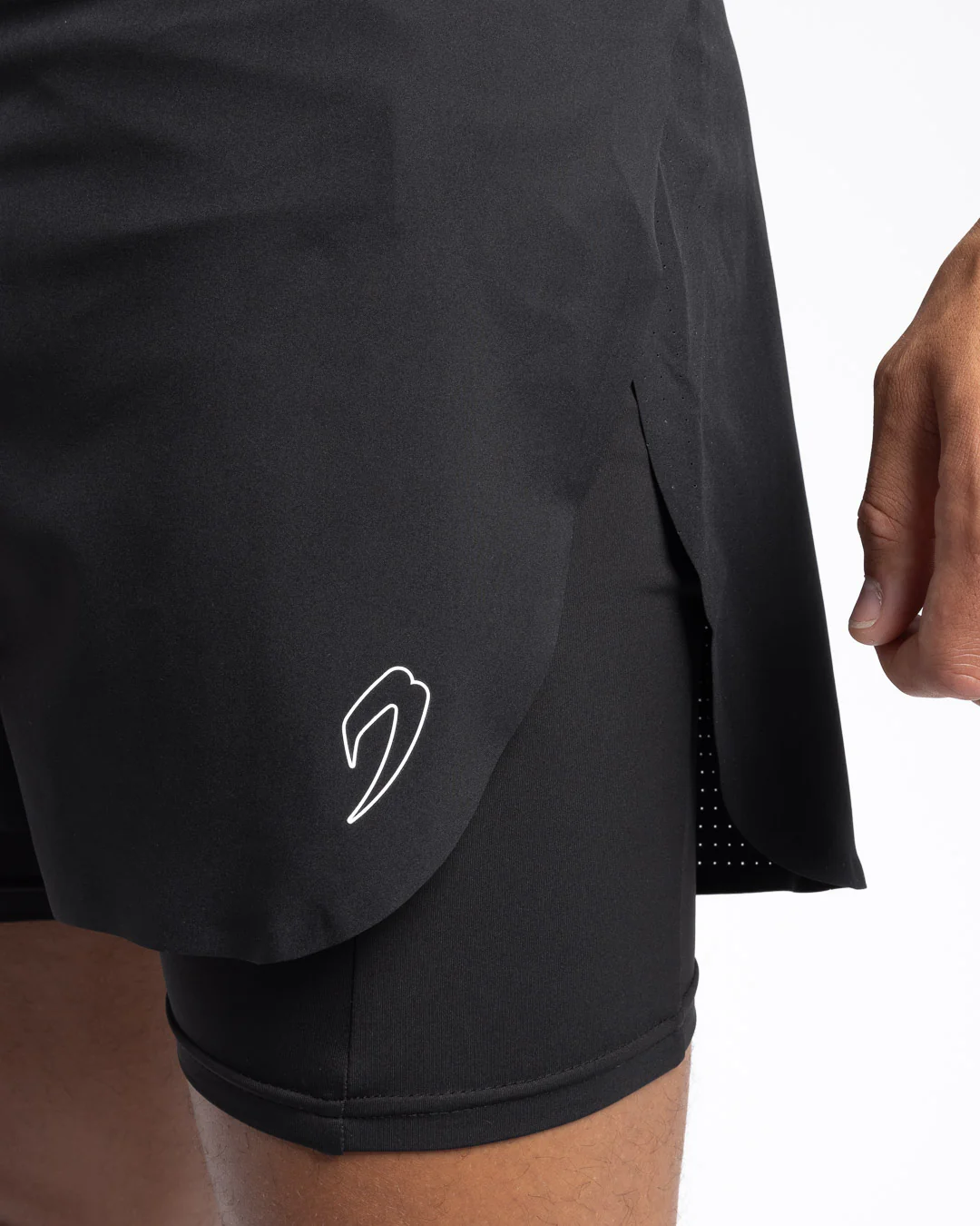 Tunero 2-in-1 Shorts - Black - Image 9