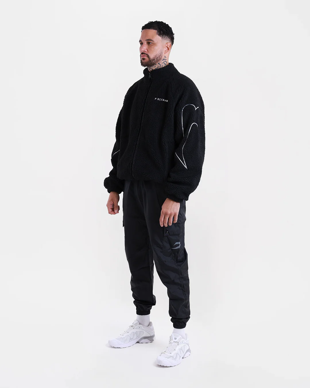 Tunero Sherpa Jacket - Black - Image 11