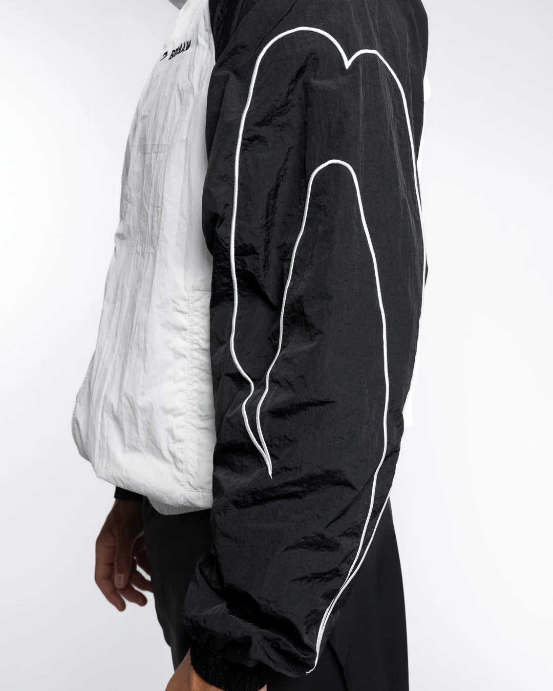 Tunero Track Jacket - White/Black - Image 10