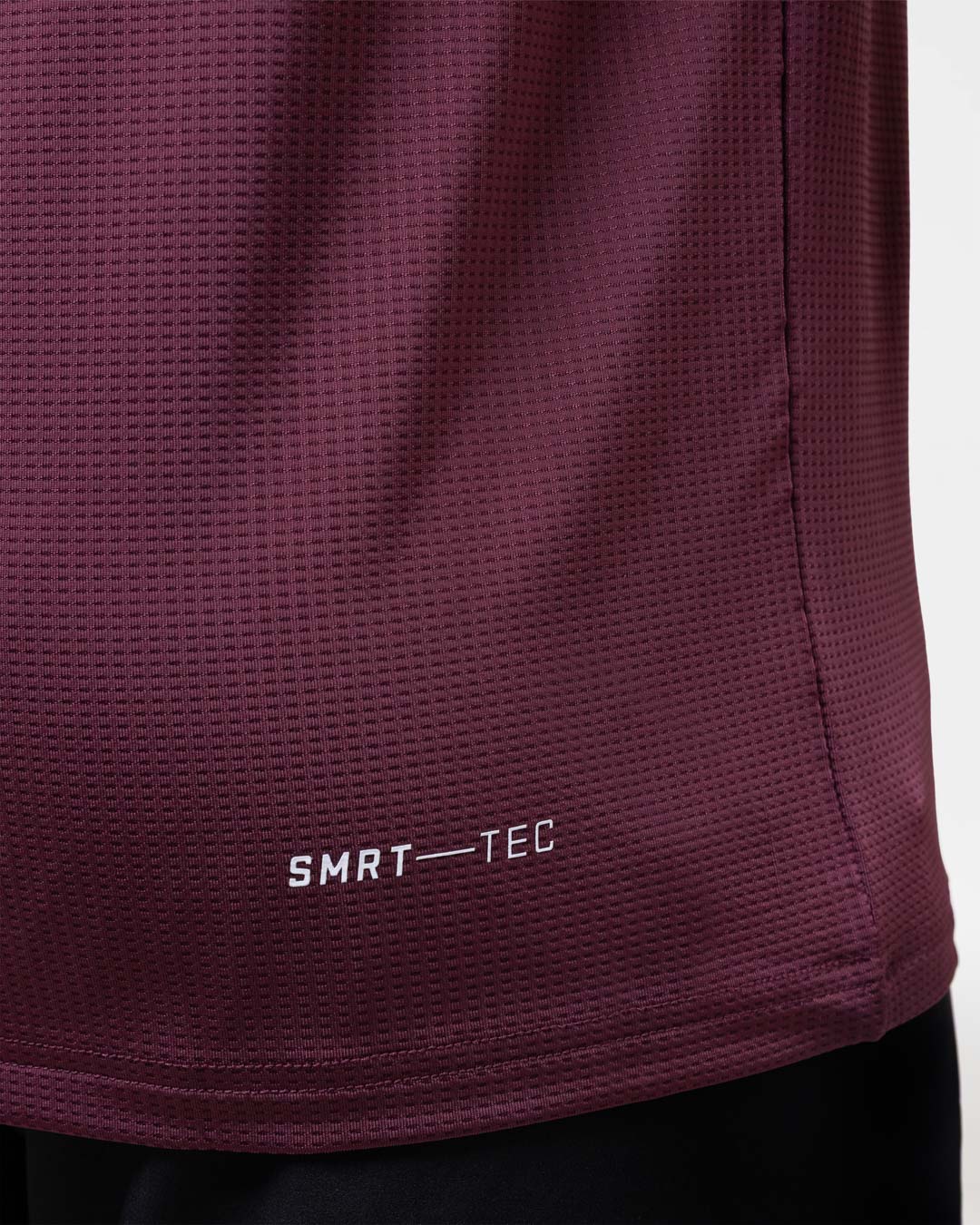 Valdes T-Shirt - Burgundy - Image 7